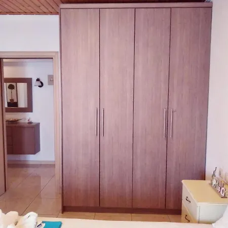 Niki Sea View Attic *