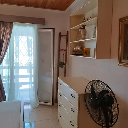 Niki Sea View Attic *