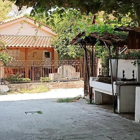 Niki Sea View Attic Apartamento Platamonas