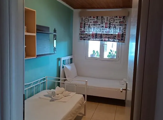 Apartment Niki Sea View Attic Platamonas