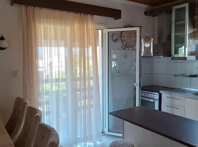 Niki Sea View Attic