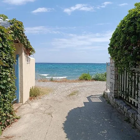 Niki Sea View Attic Apartamento *