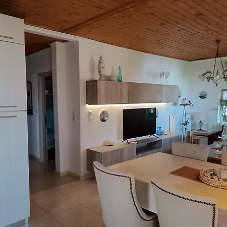 Niki Sea View Attic Apartamento