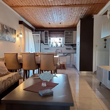 Niki Sea View Attic